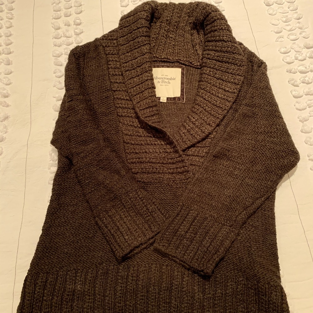 Shawl collar sweater